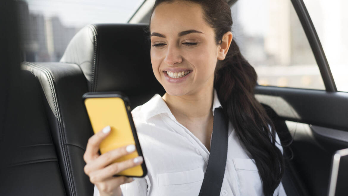 How to Book a Yateley Taxi for Airport Transfers Without Stress