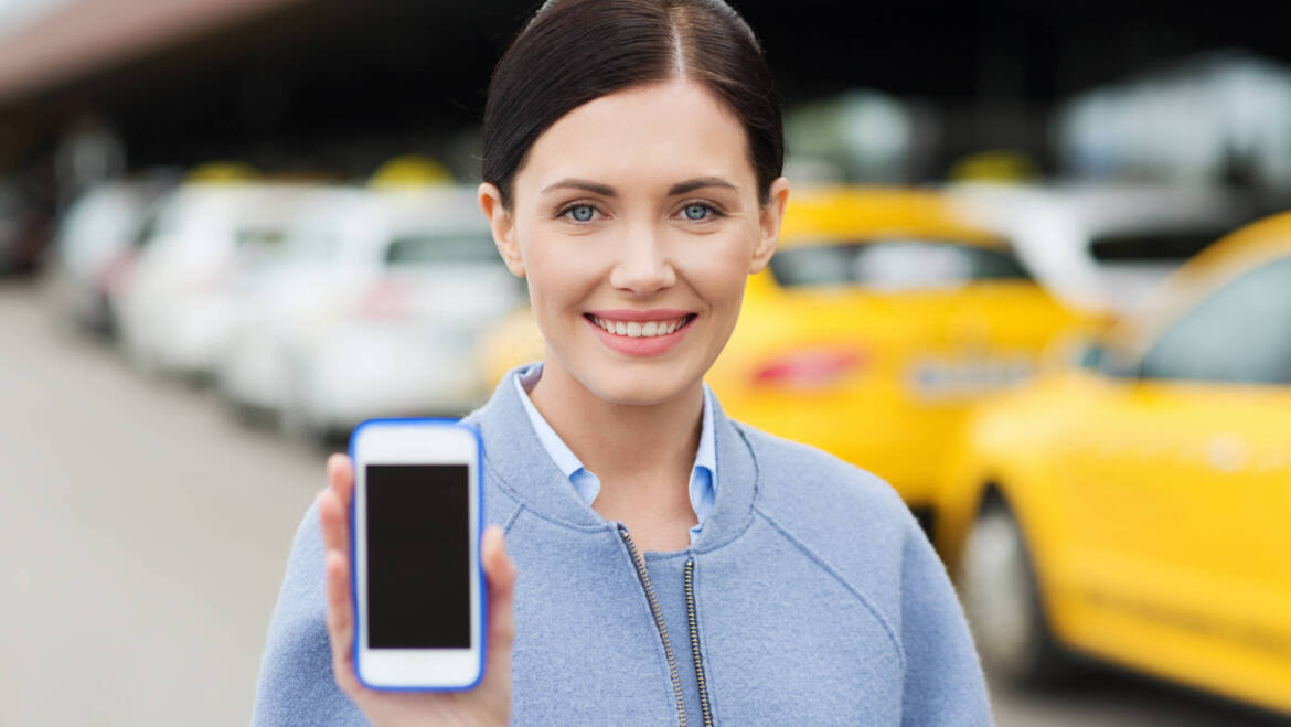 Top 5 Reasons to Choose a Local Yateley Taxi